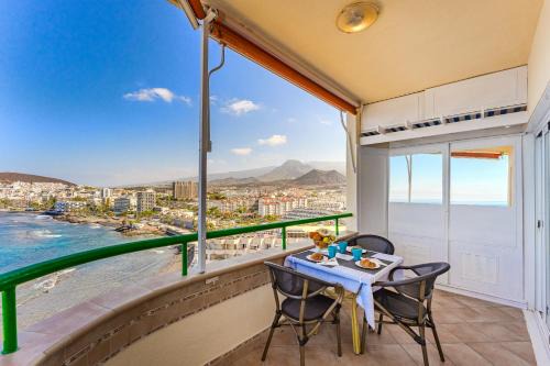 Los Cristianos Apartamento | Ocean View - 1 Bedroom Apartment in Los Cristianos