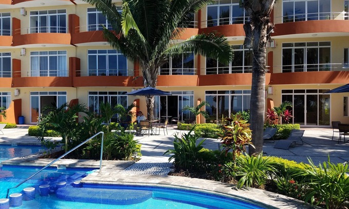 Chacala Condominio | Condominio de 1 dormitorio con vista al mar en Vista Encantada 103