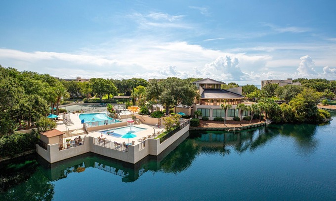 Folly Field Condominio | Ocean View at Island Club