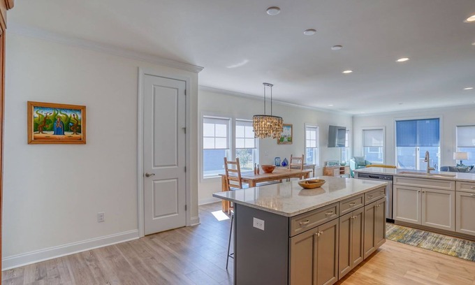 Ocean View Casa | Ocean View DE at Bethany Beach Assawoman Canal Front Neighborhood Bike to Beach!