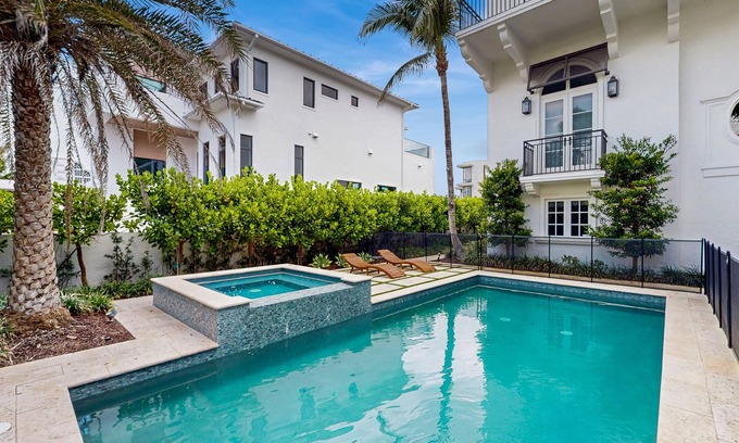 Ocean Ridge Casa | Ocean view estate w/ in ground outdoor pool, breezy terraces, and covered lanai