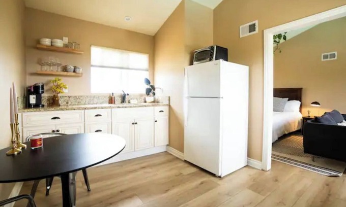 Ventura Apartamento | Ocean View Guesthouse/Apt With Pool