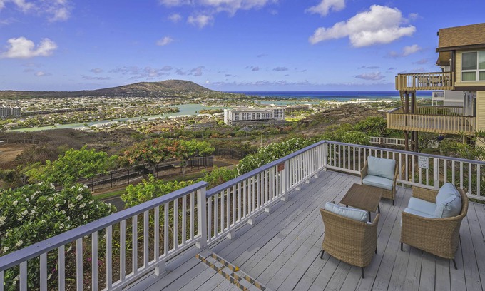 Hawaii Kai Casa | Ocean View Home in Popular Town Hawaii Kai w/ Private Yard, AC & BBQ: Hale Malia