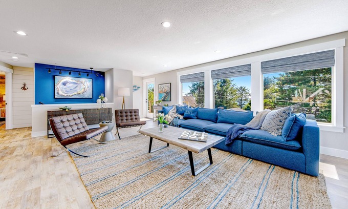 Oceanside Casa | Ocean View Home w/ Private Hot Tub, Great Deck, Fireplace - Walk to the Beach