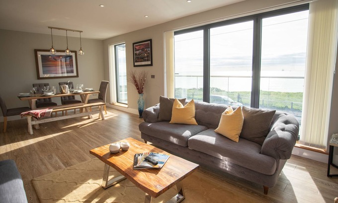 Southbourne Casa | Ocean View House, impresionante propiedad de 4 dormitorios situada en la costa sur de Dorset.