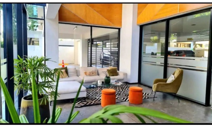 Evaristo Morales Apartamento | Ocean View Luxurious Condo, Pool,Gym,Sauna,Theater