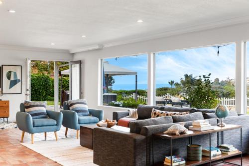 Hidden Valley Casa | Ocean View Retreat Firepit & Spacious Yard