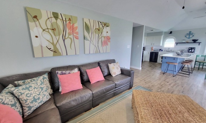 Terramar Beach Casa | Ocean View Retreat! Pets, Fenced, Community Pool