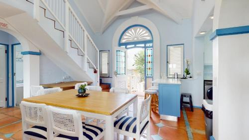 Port Edward Casa | Ocean View Villa at Caribbean Estate by Top Destinations Rentals