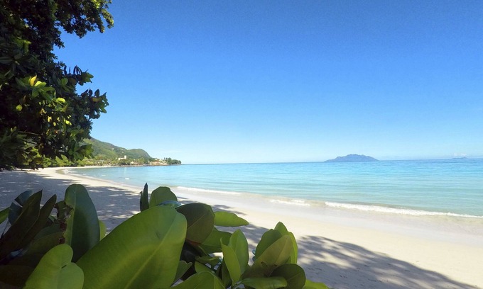 Mare Anglaise Villa | Ocean View Villa - Beauvallon Villas