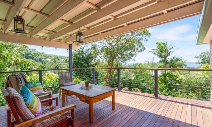 Newport Casa | Ocean Views from Newport 3 Bedroom Entertainer