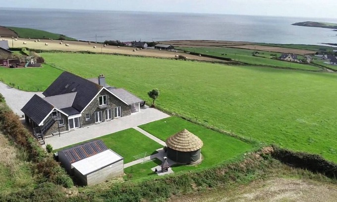 Kinsale Casa | Vistas al mar, kinsale Casa de 6 dormitorios, 5 baños, Gazebo, sala de juegos para niños, capacidad para 20