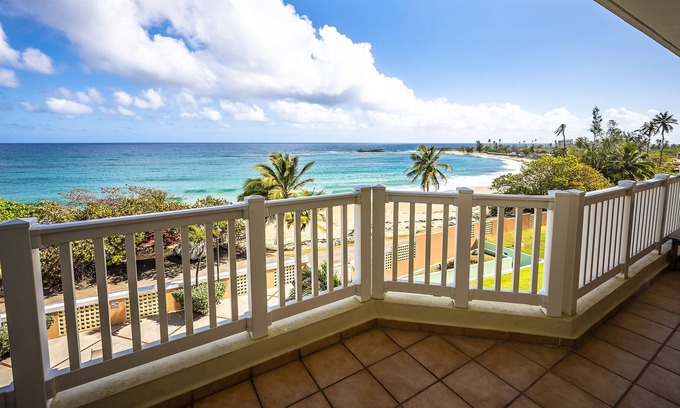 Isabela Condominio | Isabela Ocean Views Oasis- OCEAN, BEACH & POOL!!