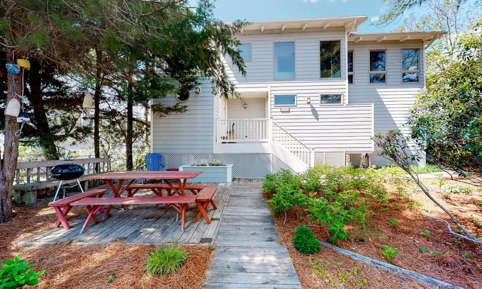 Bethany Beach Casa | Ocean Village Beachside House in North Bethany Beach w/Private Beach