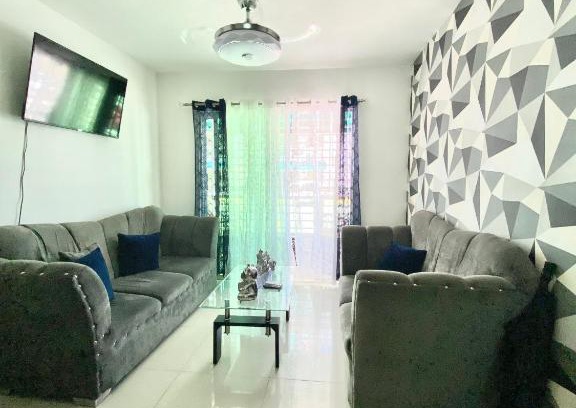 Ensanche Isabelita Apartamento | Ocean wave ground floor