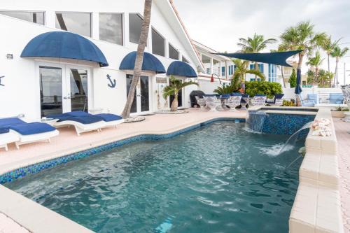 Birch Park Finger Streets Casa | Oceana Blue/Beach Front/Pool/Bar/Relax