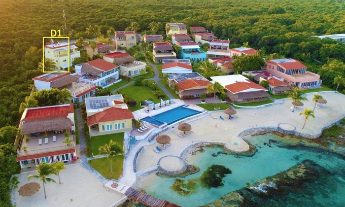 Cozumel Casa | Oceanfront Beach House, Costa Del Sol D1, Casa Colorado