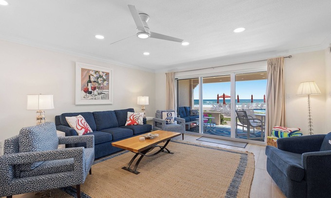New Smyrna Beach Condominio | 🌊Oceanfront 1st Floor Luxury Condo | Awesome Amenities | Sandpiper 111🌊