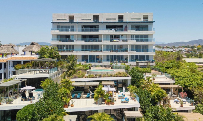 Hidalgo Condominio | Oceanfront 2-bedroom luxury at La Escondida - Relax & Enjoy!