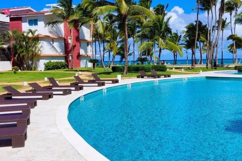 Punta Cana Apartamento | Oceanfront Apartment in Punta Cana, 2-BR