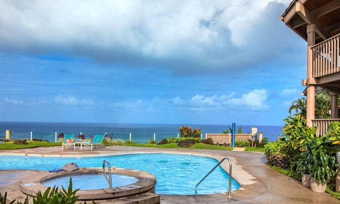 Queen Emmas Bluffs Complejo | Oceanfront Bliss Awaits at Wyndham Shearwater Resort 2 Bd. Dlx. Lower Level
