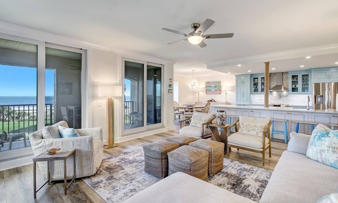 Fernandina Beach Condominio | Oceanfront | Completely Renovated | Luxury 3rd Floor Sea Dunes Villa