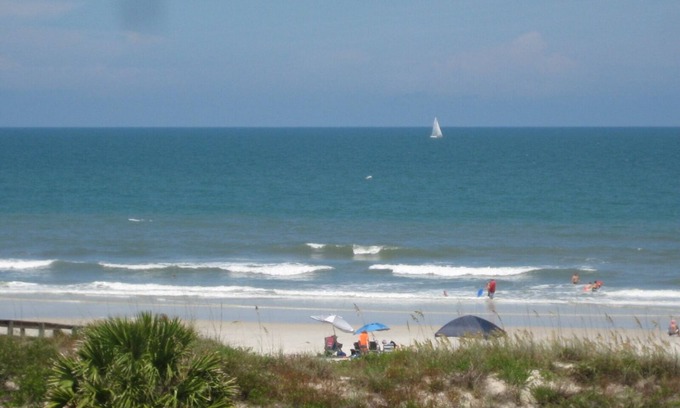 Butler Beach Condominio | Hermoso condominio frente al mar con espectaculares vistas al mar