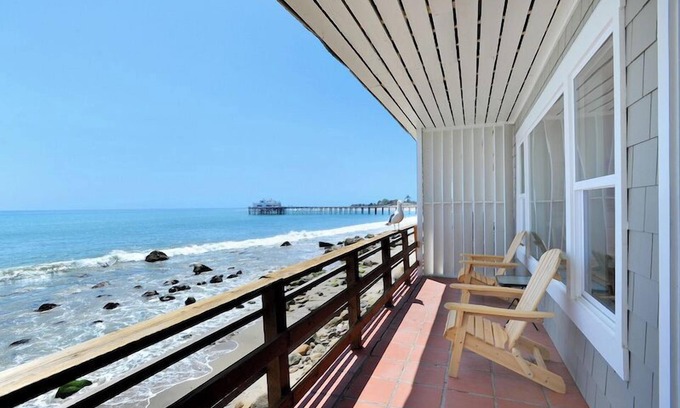 Eastern Malibu Apartamento | Fabulous Oceanfront Cottage en seco de arena Carbon Beach - Pelican
