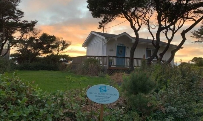 Seal Rock Casa | La experiencia de esta mascota amigable parejas frente al mar se retiran en la roca del sello!