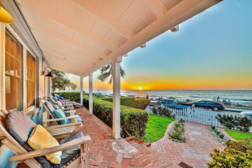 Village of La Jolla Casa | Oceanfront Dog Friendly Home with Waterfront Porch, Gas Grill, Hot Tub & Fire Pit