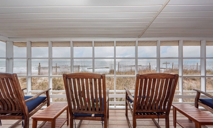 Edisto Island Casa | Frente al mar - True Edisto Beach Cottage - Porche en el Océano