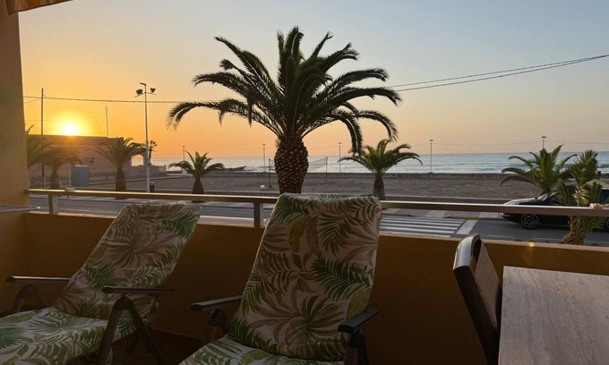 El Grau de Moncofa Apartamento | Frente al mar · Ideal parejas y teletrabajo