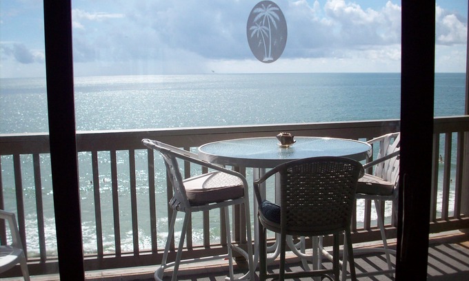 Garden City Condominio | Frente al mar, Ubicación de la familia, a minutos de Myrtle Beach - Reserva ahora para el verano!