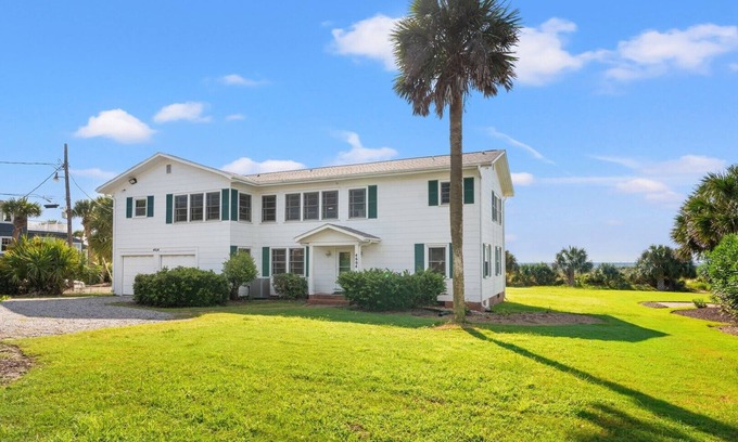 Golden Mile Casa | Frente al mar, amigable para las familias y mascotas, Myrtle Beach Home, impresionantes vistas a la playa
