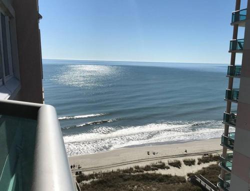 Crescent Beach Casa | Oceanfront Get Away