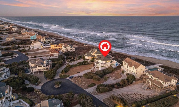 Southern Shores Casa | Oceanfront, Heated Pool, 2 Hot Tubs, BBQ, Game Rm, BBQ, Fully Loaded