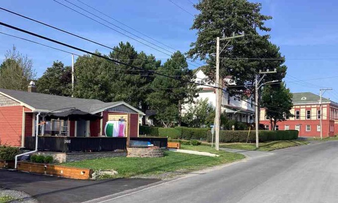 Bay Roberts Casa | Oceanfront Hot Tub - 90m from the Cable Building National Historic Site Canada