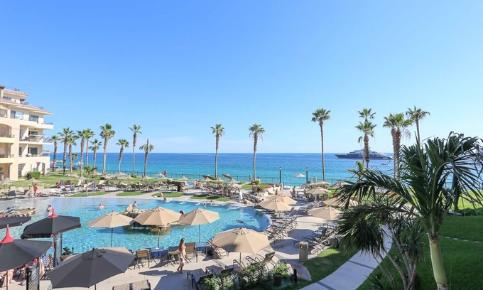 El Médano Ejidal Villa | Oceanfront, 3 Bedrooms - 4 Bathrooms