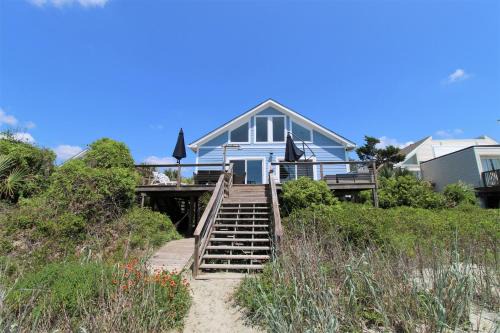 Folly Beach Casa | Oceanfront Nest