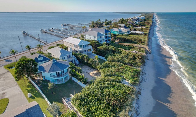 Ambersand Beach Casa | Oceanfront Octagon Beach House and Dock Sunrise and Sunset Ocean to River Lot