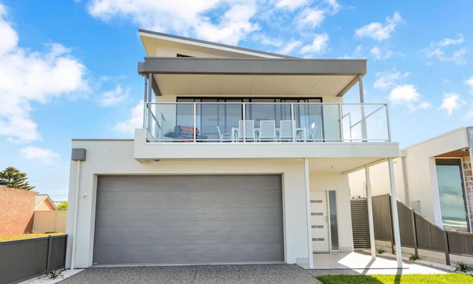 Encounter Bay Casa | Oceanfront on Franklin - 35A Franklin Pde, Encount