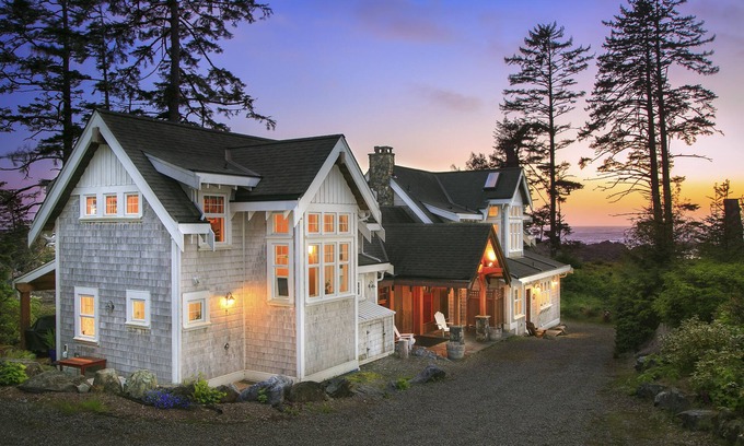 Ucluelet Casa | PROPIEDAD FRENTE AL MAR - Black Rock Beach House