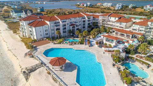 North Topsail Beach Casa | Oceanfront Resort with Pools - Villa Capriani 118 B