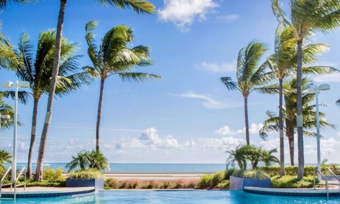 Key West Complejo | Oceanfront Resort, Thanksgiving Week, Infinity Pool, Hot Tub, Sleeps 6, Hyatt