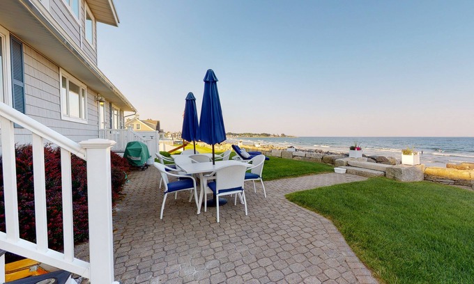 Rye Casa | Oceanfront Stunner w/ Kayaks, Beach Gear, Fireplace, Amazing Water Views & Pond