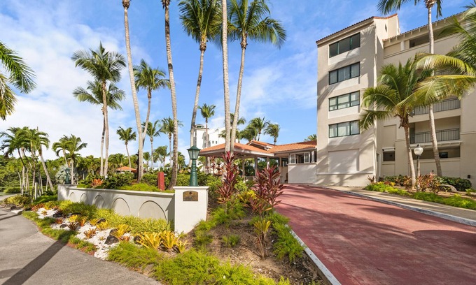 Mameyes II Apartamento | Oceanfront Suite Ocean Villas Rio Mar Parking Golf