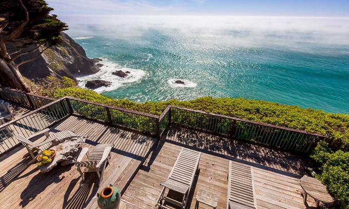 Philo Casa | Casa de vacaciones frente al mar - Vistas espectaculares; Bañera de hidromasaje; Wifi.