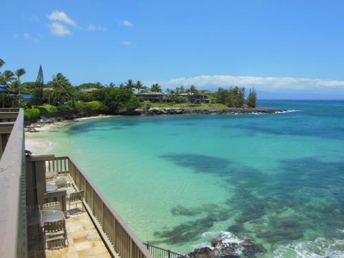 Kahana Casa | Oceanfront Views, 2 balconies - ks A3 - Sullivan