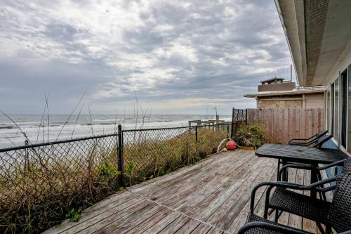 Vilano Beach Casa | Oceanfront Vilano Beach Home