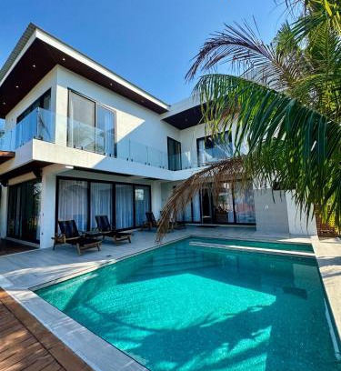 San Juan Casa | Oceanfront - Villa Catalina - Beach House